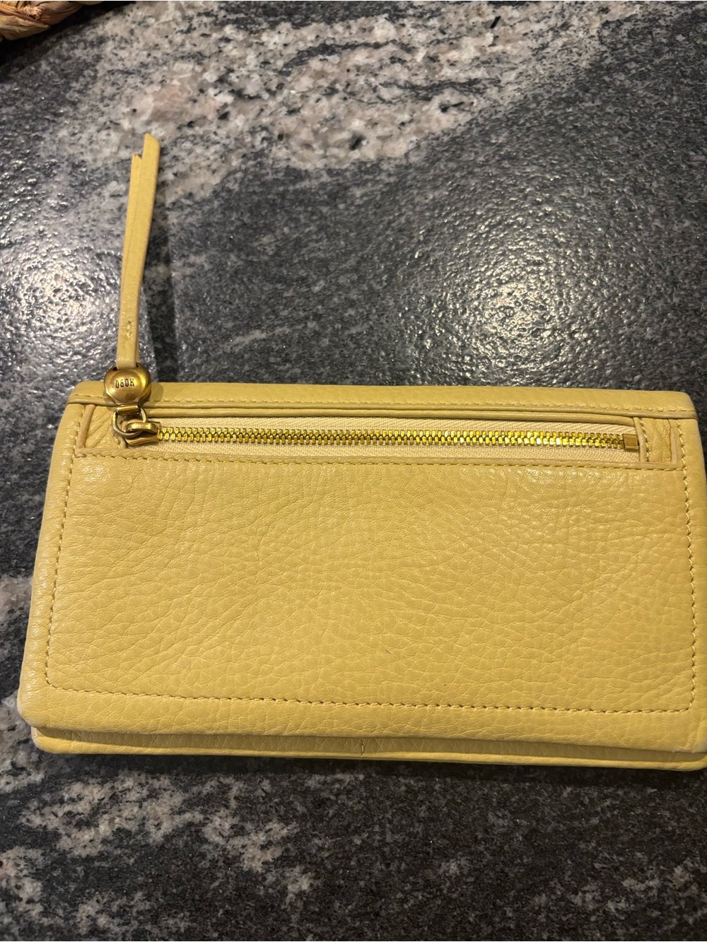 NWOT Hobo pebble leather wallet , yellow - Picture 2 of 6